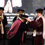 Dikukuhkan Jadi Guru Besar, Profesor Ini Perkenalkan Konsep Pengambilan Keputusan di Era AI
